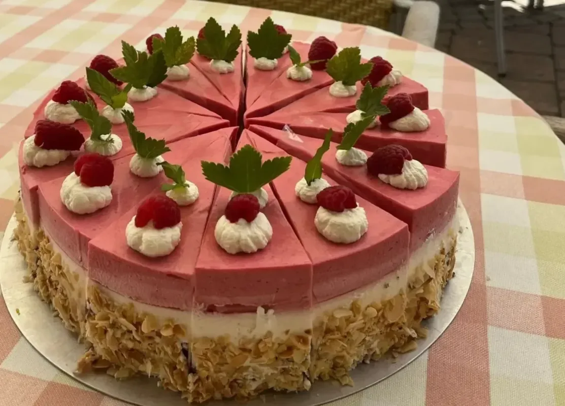Cafe Post Kuchen