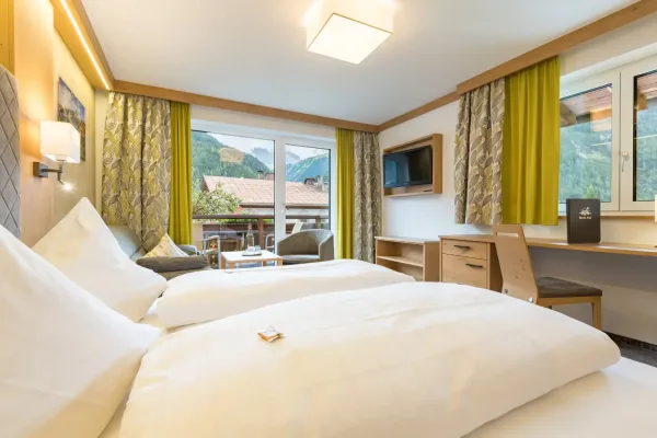 Superior Zimmer Bick vom Bett