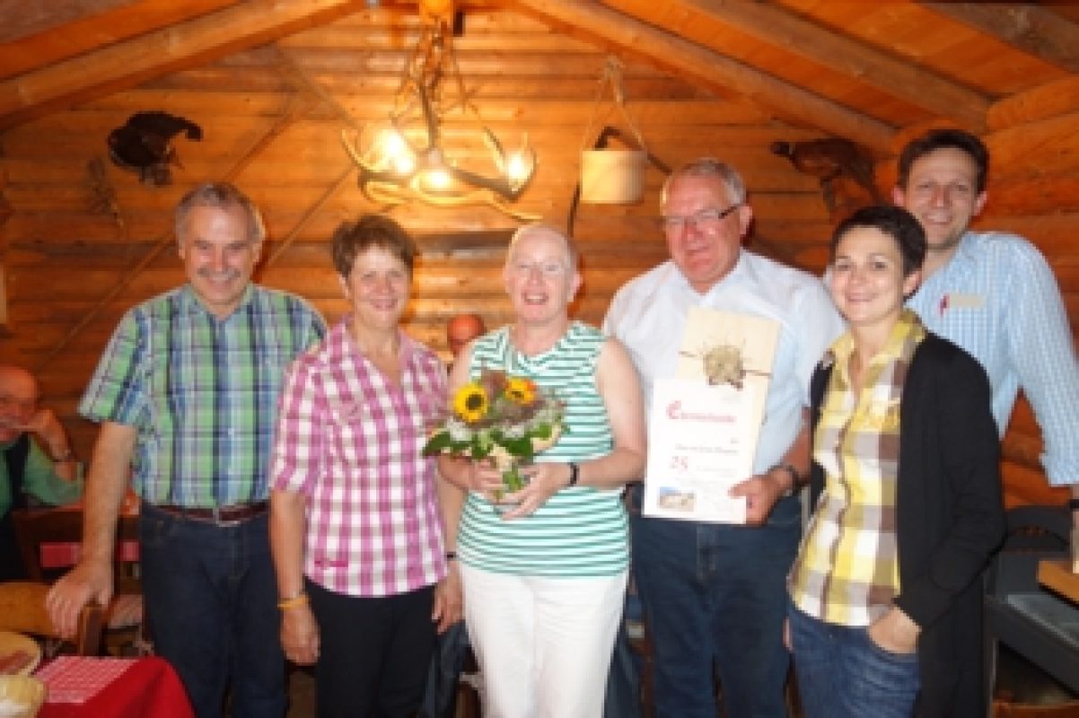 25 Jahre Treue Familie Anna und Jochen Wingerter